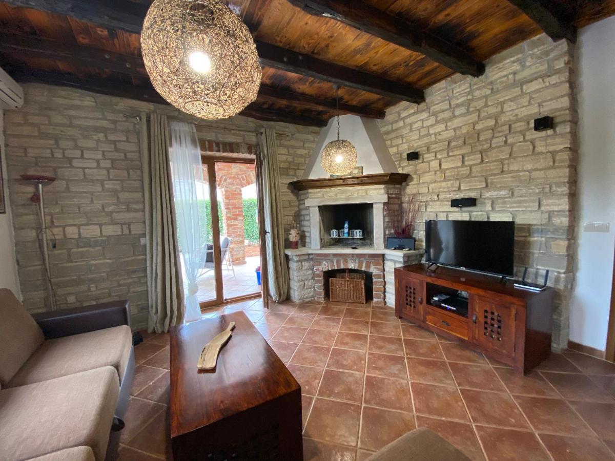 Paradise Villa Cassonni Istria 4 Stars Butkovići Exterior foto